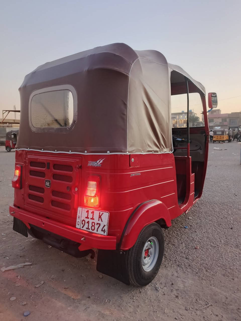 اسلام عليكم تكتك 18/شهر/11/تكتك مصبوغه جمالية بدون ضربه مكينه عشرين تكتك نضيفه وخير من الله مكاني بغداد م الصدر ***********
