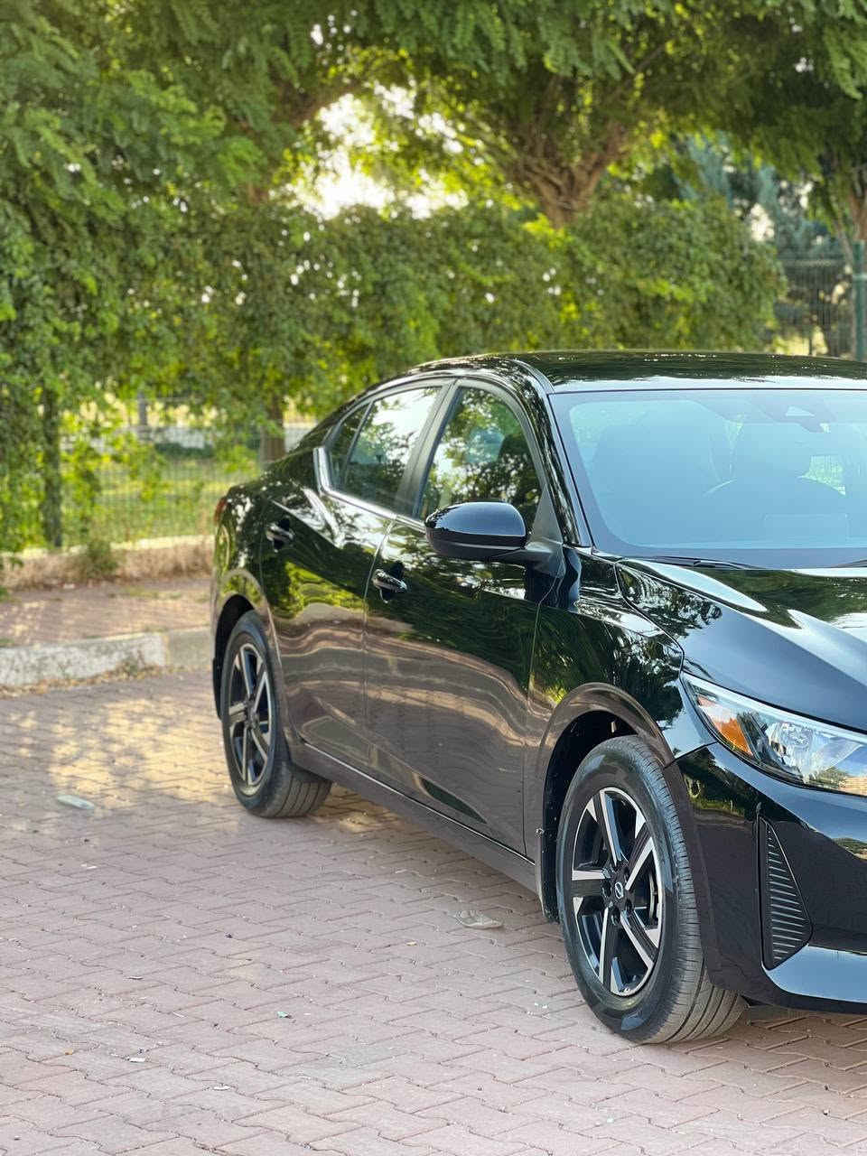 Nissan sentra 2025 SV
مواصفات/SV
رەشی قەطران 
کوشن هیته‌ر
سکان هیته‌ر
به‌صمه /رادار /حساس
شغال
تحکم سترین
وەکو سفر وایـــــە و بێ مەسرەفە 
تەنها 4000کیلومه‌رتر رویشتوه
سوبغ / ته‌نیا یه‌ك پارچە سبوخە (بونید ) 
ايرباك / سکان سیستەم  
بی شاصي
شوێن _ ئــــاکرێ 
سعر /133 وەرەقە و مجال 
واتساب /***********
3n1ab8cv1sy414291رقم شانسی
