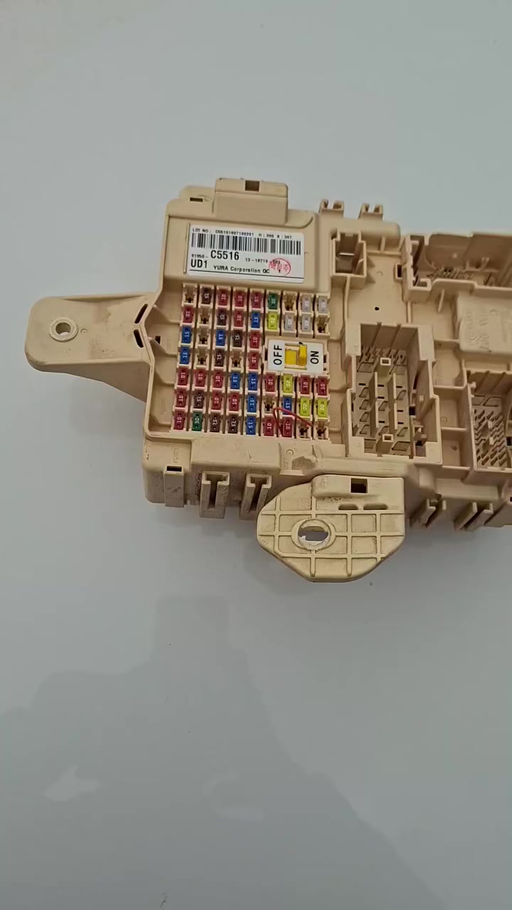 يتوفر لدينا ادوات سورنتو سنتافيا سبورتج توسان جديد ومستخدم للاستفسار الاتصال على الارقام التاليه *********** / ***********
يوجد توصيل لجميع المحافظات
