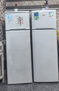 للبيع ثلاجتين Beko 10 قدم ❄️ نظيفات   تبريدهن جيد ويعملن بشكل طبيعي وج...