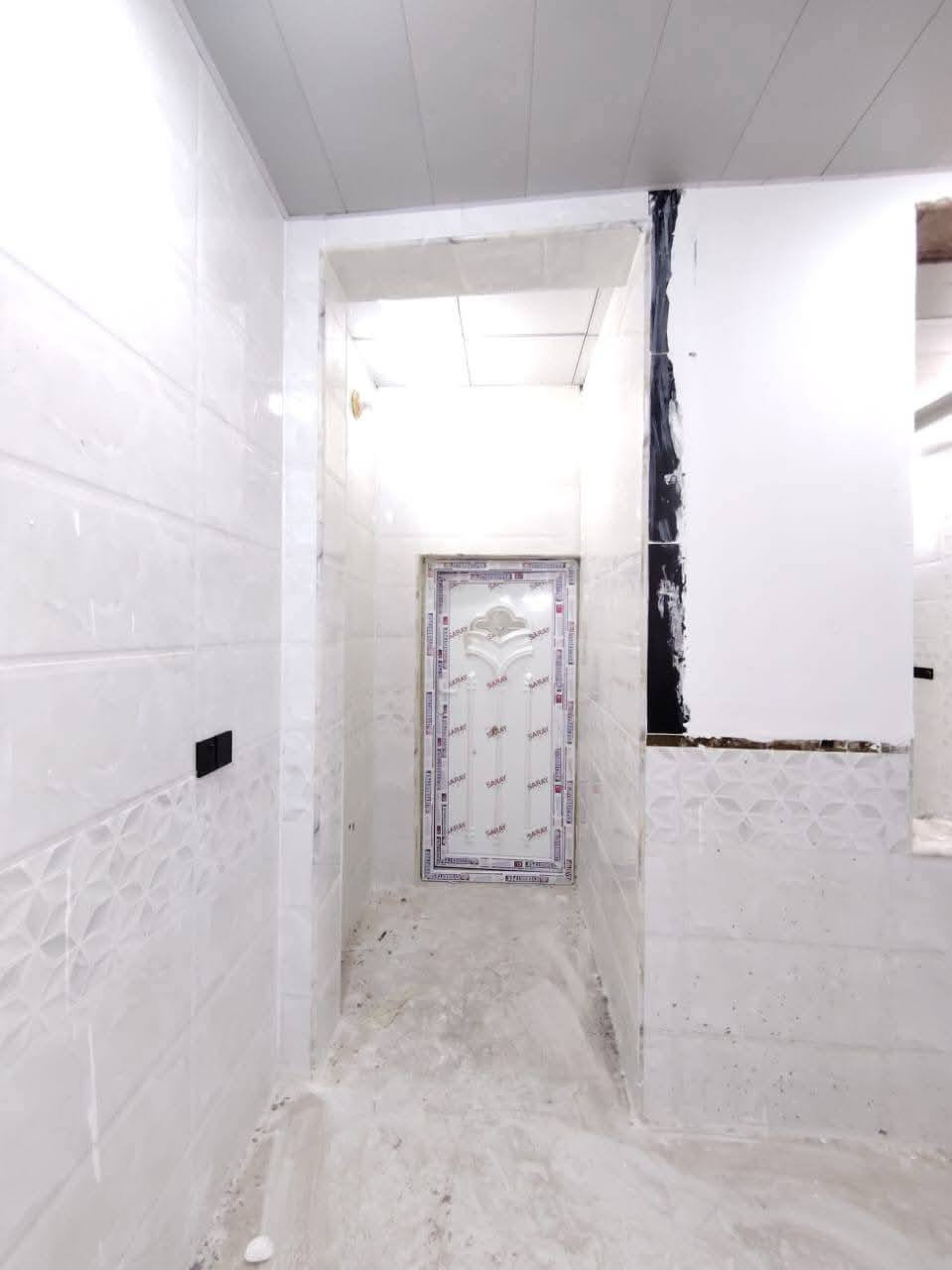 #يعلن مكتب اليرموك العقار
🔆🔅 الـــدار للــــــبـيــع 🔅🔆***********
⚜️ المســــاحة⚜️150متر بيت  

. طابو   زراعي وقرار محكمة 🪐
⚜️ العنــــوان ⚜️  النجف //  
 البيت مقابل ملحق قرية الغدير 
         🔆  الــتـــفـــــاصـيــــل  
الـبـنـاء  درجة اوله البيت مامسكون 
(( طـــابق الاول)) يحــتوي علا  
غرف2 وصاله + ومطبخ مفصول+ وستقبال  وصحيات داخل وخارج. 

🔱الــســعـــر  //55 مليون. 🥰

             ملاحظة (((توجد كافت المساحات والقطع  )
⚜️        
((للاستفســار مراجعـة المكتب  #_للعقــار_والمقــاولات
العنــوان مكتب اليرموك  العقار مقابل قرية: الغدير اعمـود 282 #مكتب_اليرموك  العقار_

*********** او الاتصال على الارقام.🟡🟡📞📞📞♾
   🔆📞تطبيق وتساب موجود
او مرسله  😊
