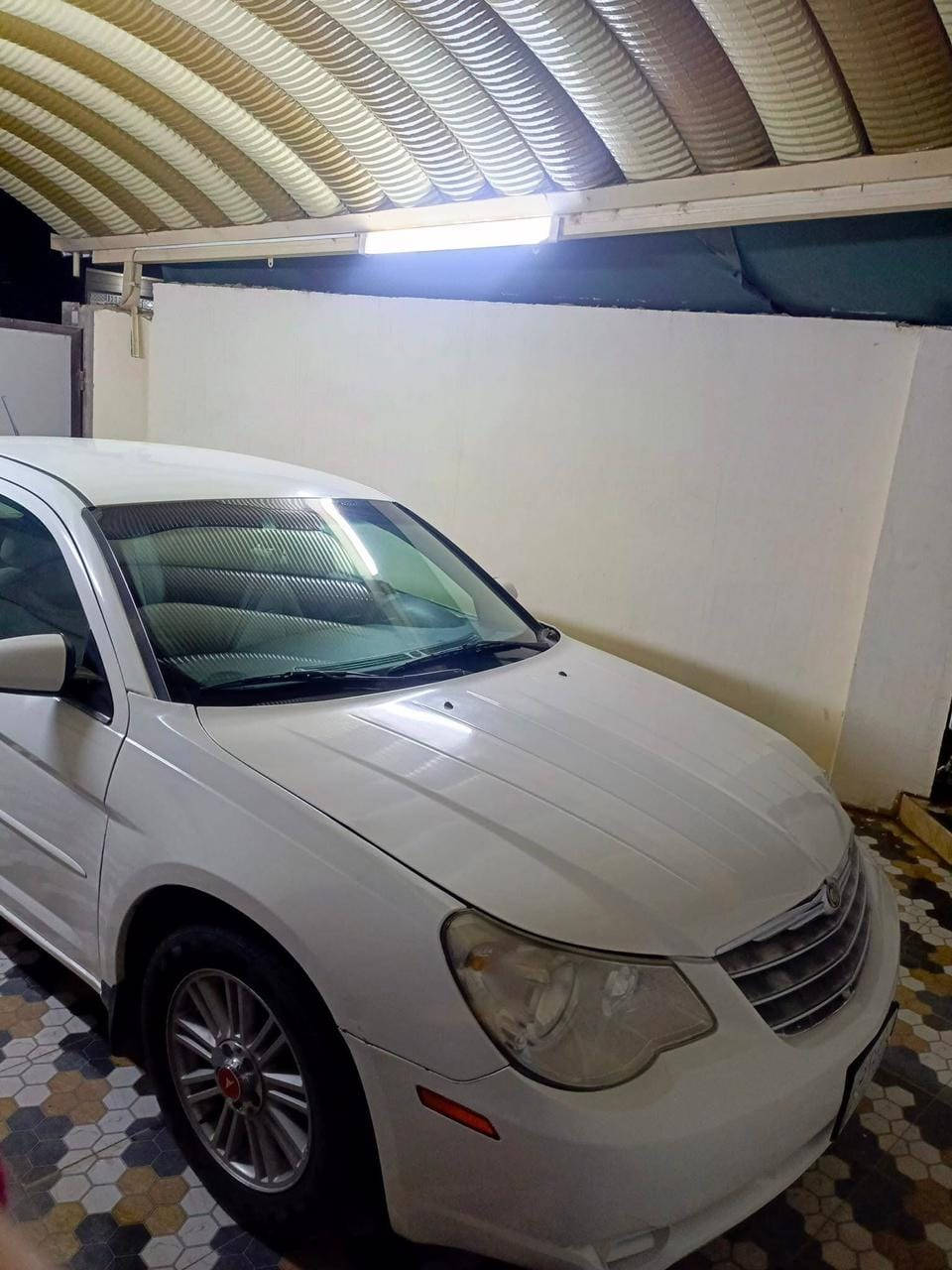 كرايسلر سي 200موديل 2008 محرك 6سلندر رقم بغداد باسمي سنويه لغايه 2028 السعر 65 رقم الهاتف ***********
