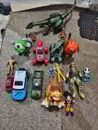 ألعاب أطفال • مستعمل • نص شغالين