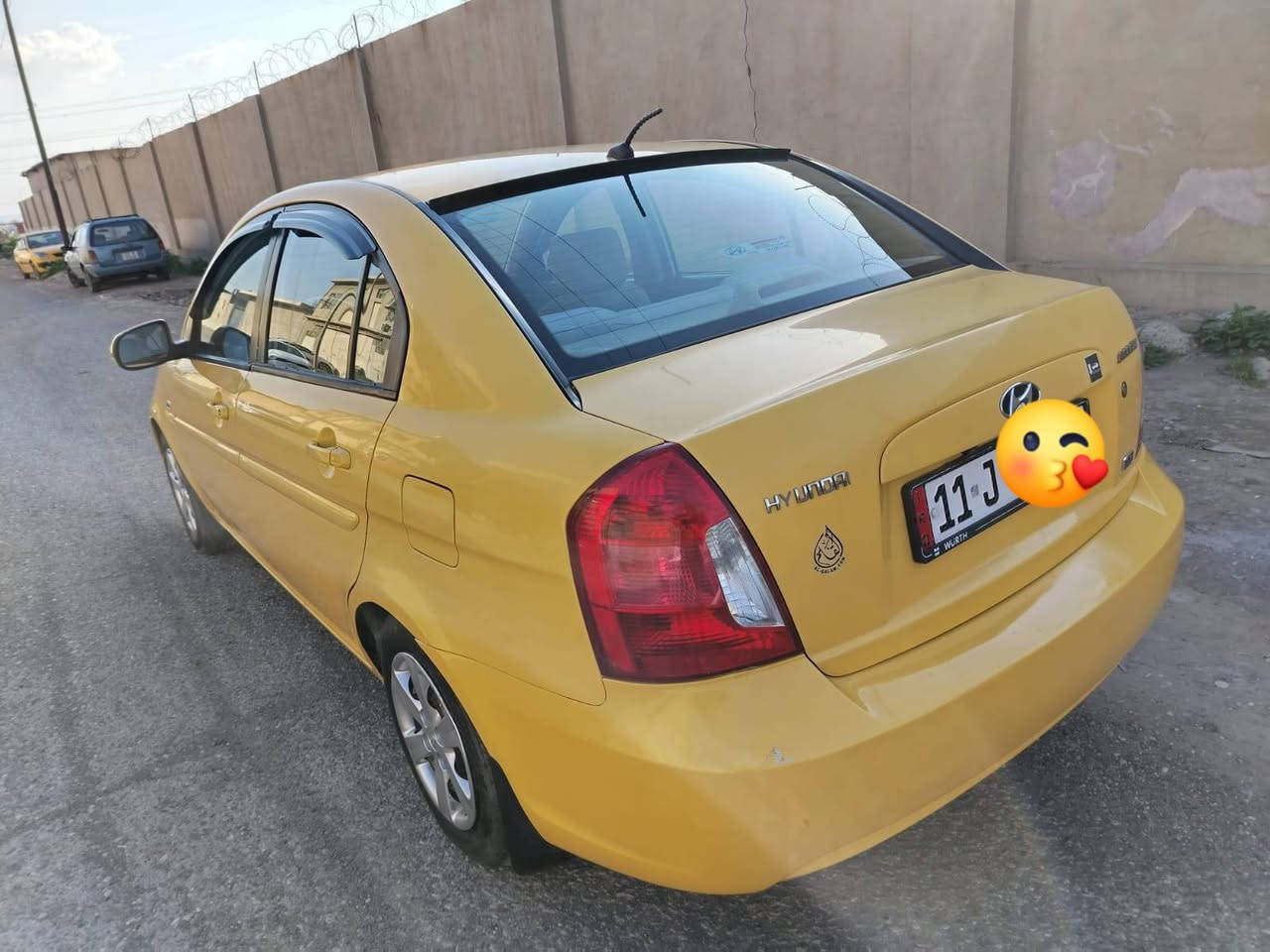 اكسنت 2011
بل ضرار سياره حيل حلو
رقم بغداد اني الشرعيه 
مكينه 16 كير شرط 
***********
