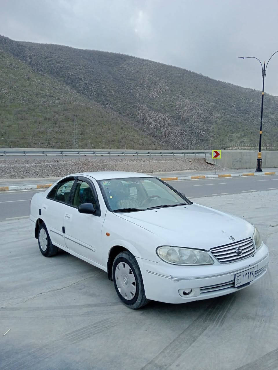 بسم الله الرحمن الرحيم ,,,,,,
نیسان سەنی 2007 یابانی  ساخ 
مەنەفێست وو کتاب مەزایدە 
ناو زەرد جام کارەبای 
تەبرید ساردوو گەرم 
 جوار تایە نوێ 
توندو تۆڵە یەک دینار مەسرەفی نیە 
گێرو مەکینە بەشەرت 
کەمەک سبوخی هەیە 
بێ ڵێدران   یەک روبح مەسرەفی نیە  سحری 47 کەمەک مجاڵ 
ژمارە   *********** زین 
*********** کۆڕەک
