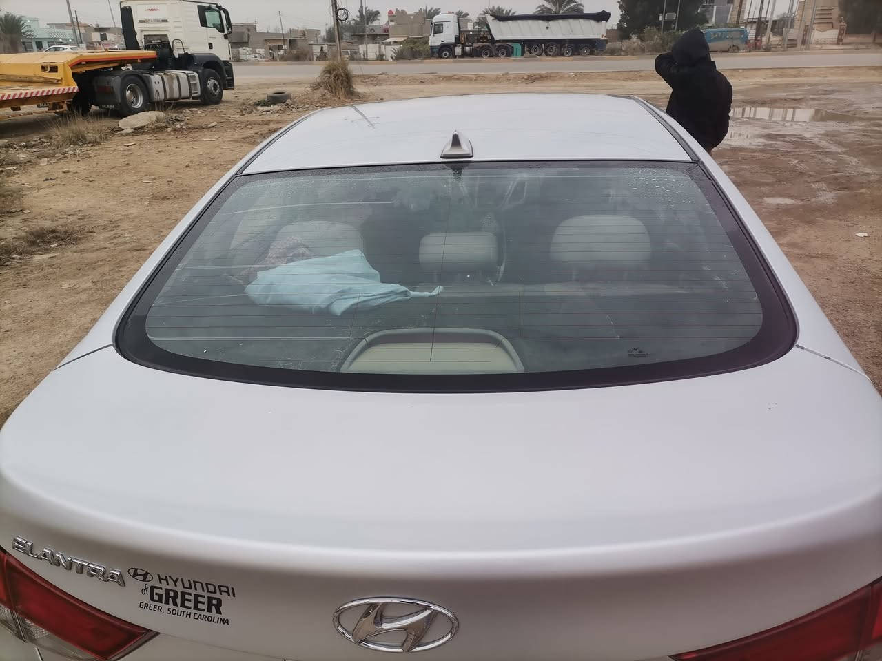 النترا ٢٠١٦ وارد امريكي، ضربتها الباب اللي عكس السايق،وايرباك برده طاك، رقم بغداد للاستفسار الاتصال على الرقم ***********
