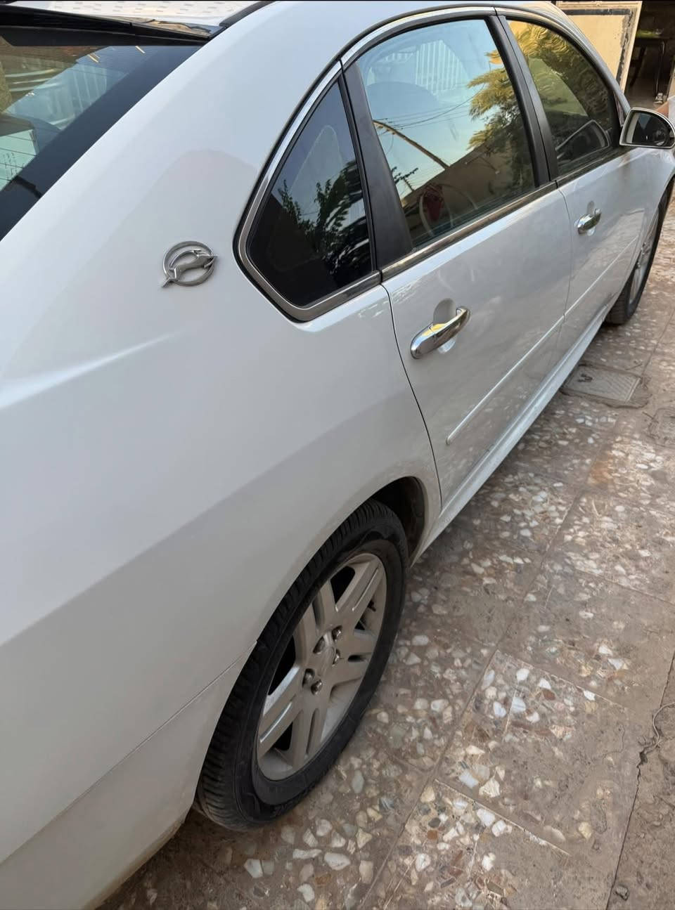 كير تعليك كفاله 

مكينه 3500 كفاله

عليه تخم تاير جديد ويل اصلي وصدر  امامي خلفي جديد 

منضومه بانزين كله جديده 

منضومه زنون عالي ناصي نهار 

منضومه تبريد تدفئه 

 شاشه كامره نيكل الغرفه كلش نضيف عله وضع الشركه 

السياره داخله كلين للعراق صار بيه فقط جاملغ خلفي رش وبيه شبرين صبغ بل جاملغ الآخر شرط بدون داخل بدون لغود بدون شواصي وسونار مرفق  هزه ورقم جديد كله 

السياره ربع دينار مابيه مصرف فقط عدي جوزه مال سويج صارت تعلك وماعدي وقت اسويه 

بسمي سعر 114 بيه مجال للشراي *********** متواجد فقط اتصال او واتساب مامتواجد بل فيس
