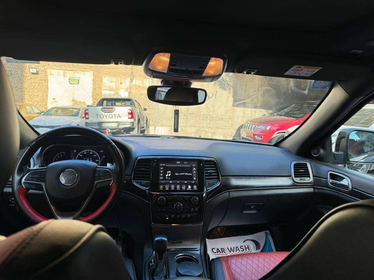 السلام وعليكم البيع جيب موديل 2021Sخليجي بيه صبغ بنيد ودعاميه بدون مكفول شاصي ولغود سياره حلوه ماشيه ٦٢ بسمي بغداد العنوان بغداد شارع الكفاح سعر ٣١ بيه مجال بسيط 
***********
