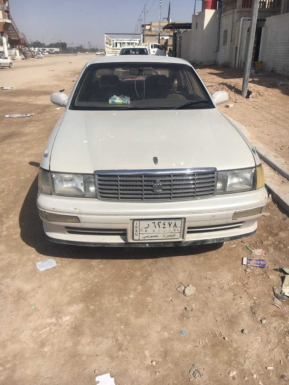 السلام عليكم. سياره بطه للبيع السياره بسمي محرك وكير مكفولات وحداديه جديده تخم تاير السعر ٦٠ وبيها مجال رقم الهاتف ***********
