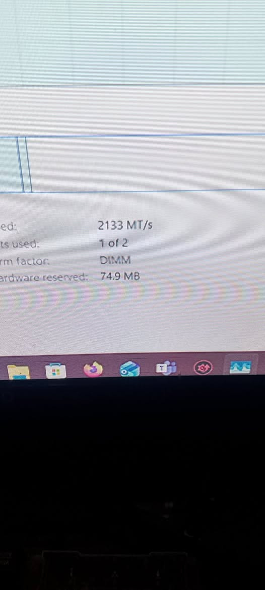 سلام عليكم pc كيس فقط للبيع او مراوس بلابتوب قوي   معالج رايزن  7 3770x المواصفات بل صور الباقيه سعر 500 الف


**إذا كنت صاحب هذا الإعلان وتريد حذفه لأي سبب، رجاءا أرسل رسالة إلى الدعم الفني**