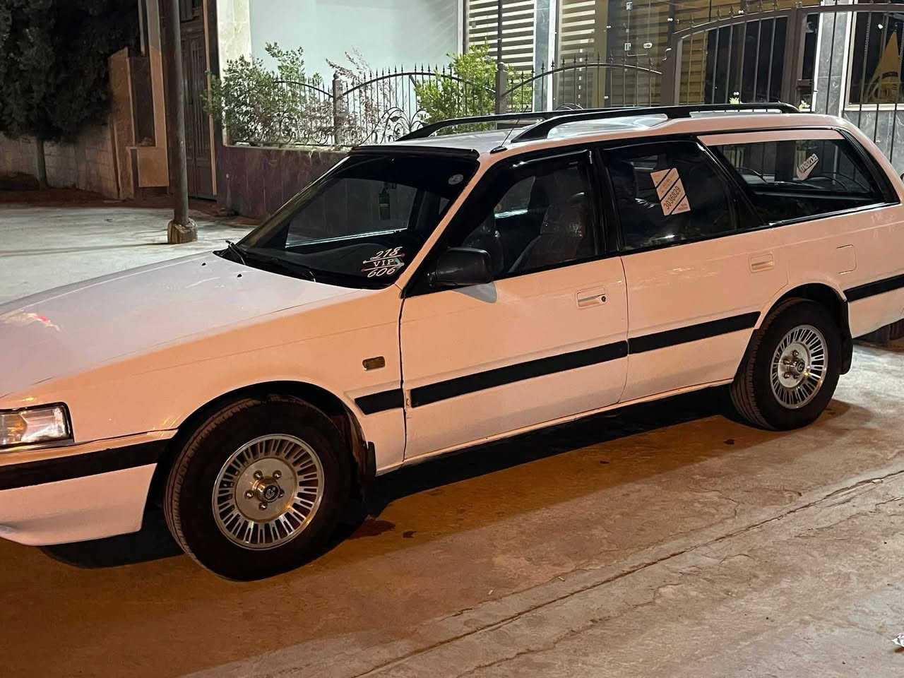 السلام عليكم مازدا استيشن 626
السيارا رقم اربيل شرط التحويل والوكاله 
بيها جم قطعه صبغ ابيعلك حزام 
محرك كير شرط ذهب 
وايرمنيه شرط عل فحص 
السعر 43 وبيها مجال للطيبن
مكاني موصل ايسر  
لااستفسار الاتصال على ***********  بي واتساب
