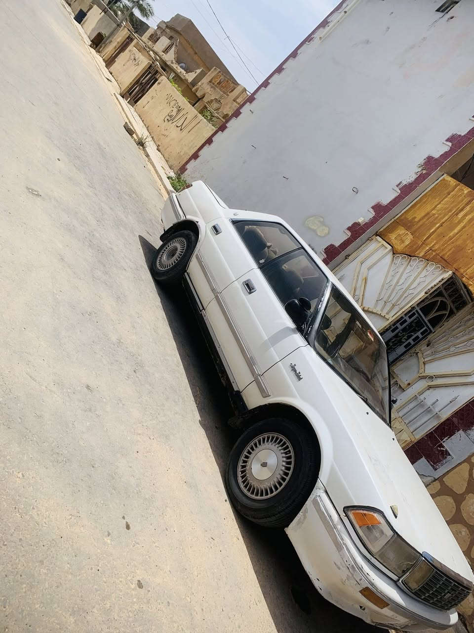 السلام عليكم 
هارتوب. موديل 91
سيارة بلادي. بدون. صبغ. 
تخم تاير. كير مكينه 
تبريد شغال بس الفان. واكف. 
سياره. رقم صلاح الدين مشروع. وطني تحويل ثاني يوم. 
كهربائيات شغاله. 
جامات. لايت باور. كلها شغاله. 
صدرها الامامي تعبان. 
مراوس. ب اوباما كص جارجر. افانتي. 
يرهم. 
سعرها. 40ورقه. 
مكاني بيجي. ***********
