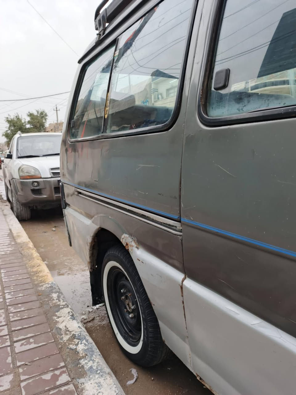 🚗 للبيع – كيا بستة موديل 1992 🚗
📍 رقم واسط
📌 العنوان: بغداد – الدورة
⚙️ كير عادي
🔧 الكسن مكفول
🔌 الكهرباء مكفولة
🔋 تيارات جديدة
🛠️ المحرك بي بخار وما بي تتقيص
📄 السيارة وصل وبحث
⚠️ عليها غرامات مرورية 500 ألف (مصفّرة)
📅 ملاحظة: السنوية نافذة من 2018
💰 السعر: 35 وبيه مجال
📞 الاتصال: ***********
📲 الرقم بيه واتساب
🚫 غير متواجد على فيسبوك
