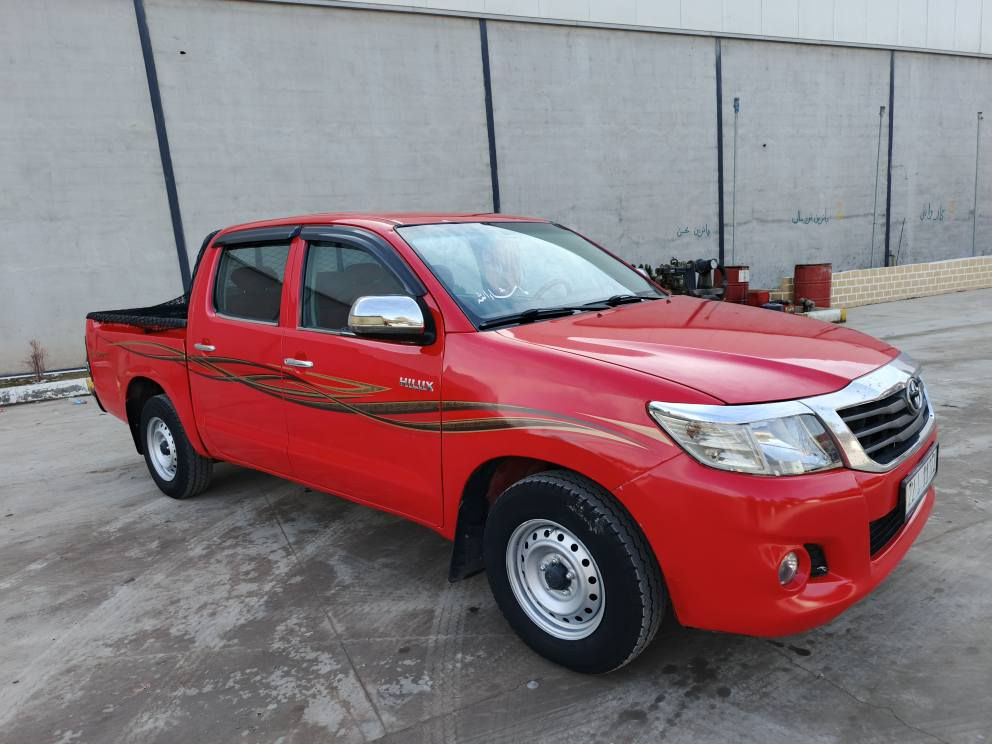 مەرزیە2013رەش پوش سەقف بی سبوغ
پشتوپیش کەپسە بودی بیلادی 
رەقەموسەنەوی وهەزەنویە
ژماراموبایل
*********** أربيل, العراق
