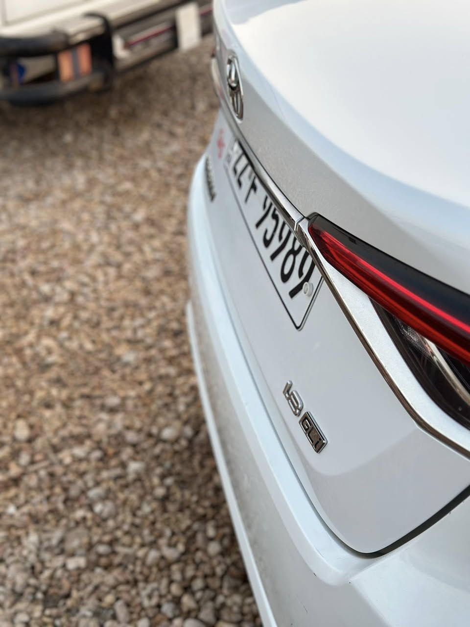 السلام عليكم كورله٢٠٢٣ساز كفاله عامه مكان السياره طوريج السعر ١٩٠وبيه مجال الاستفسار ‭0781 601 6961‬
