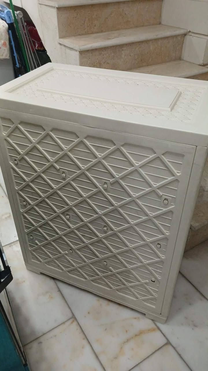 سلام عليكم للبيع بيها كسر بسيط اخذتها 55 نهايتها 25
عندي حجله اطفال نهايتها 10
مكاني حريه الدور


**إذا كنت صاحب هذا الإعلان وتريد حذفه لأي سبب، رجاءا أرسل رسالة إلى الدعم الفني**