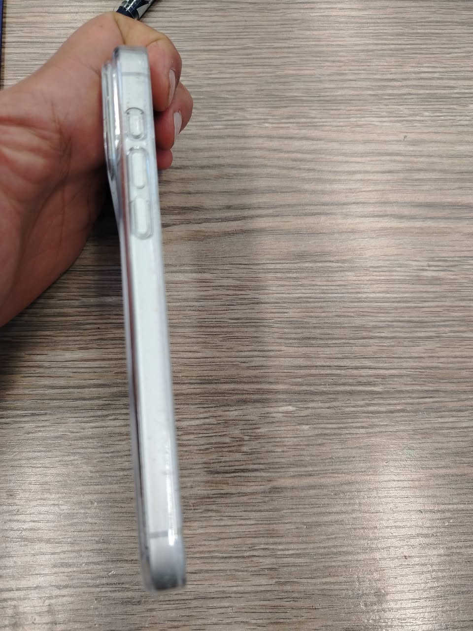 17بروماكس
ذ٢٥٦ 
الشريحة الإلكترونية eSIM
 37 دورة شحن
بطارية ١٠٠٪؜ 
 . كامل مع الملحقات 
كارتونه ووصل الضمان
🔻بغداد السيديه 
 السعرمليونين و50
***********
