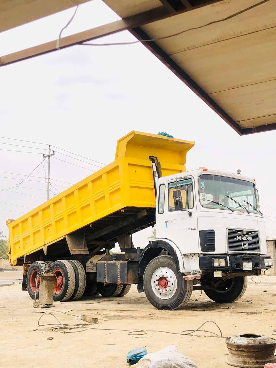 السلام عليكم
مان صقر91
مكينه البي ٨ ستوني شاده
مجموعه نص جي اف
رقم بغداد نكليزي باسمي
كير ١٦٠
***********
