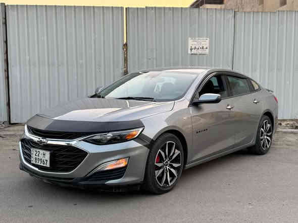 السلام عليكم 

شوفرليت ماليبو 2023  مواصفات RS رقم اربيل  وكالة او تحويل مضمون / صور الحادث مرفقة بالمنشور 

جاملغ وبابين فقط بجم كبس ع وضع شركه 

بسعر مناسب  122$ وبيه شي بسيط 

موبايل *********** 

المواصفات : بلاك توب بصمة تشغيل / كرسي كهرباء / تحكم / 

رادار امامي / توقف ذاتي 

 / شاشة كبيرة  / حساسات  / ويل كب  / مانع انزلاق   

بلوتوث / اواكس / USB / محرك 1500 تيربو / دبل صالنصة 

ماشيه 41 الف كيلو
