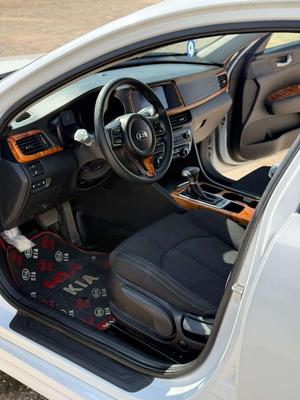 ٢٠١٨ امريكي 
داخله كلين بس سرقه جوزه تشغيل 
***********
