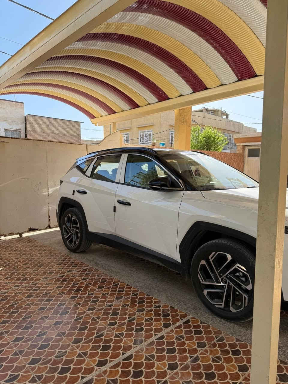 بسم الله الرحمن الرحيم
سلام عليكم

توسان موديل 2025 تو كلر 

رقم اربيل بسمي تحويل ثاني 

يوم سياره مكفولة كفاله عامه 

فول مواصفات جنطه كهرباء 

كشنات تبريد 4 وضعيات قياده

فول للأخير عدا البانوراما ماشيه

17 الف سياره بحاله الوكاله 

سعر 237 ورقه وبيه مجال 

حك الجيه 

العنوان بابل/قضاء جبله 

للاستفسار رقم

***********
