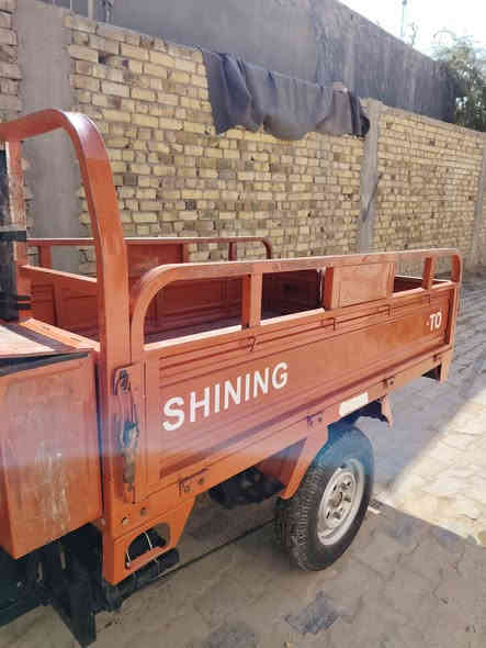 سلام عليكم
ستـوته للبيع موديـل20 اوراق اصـولـي. مـكينه خير من لله كهربائيات كلـها شـغاله ستـوته 4 جنـكال شاصـي مكفول ستـوته ماعـوزه ربع كـبل للشـارع 
السعـر 1900(ملـيون و900) وبيهه مجـال 
الاستفساࢪ ***********
