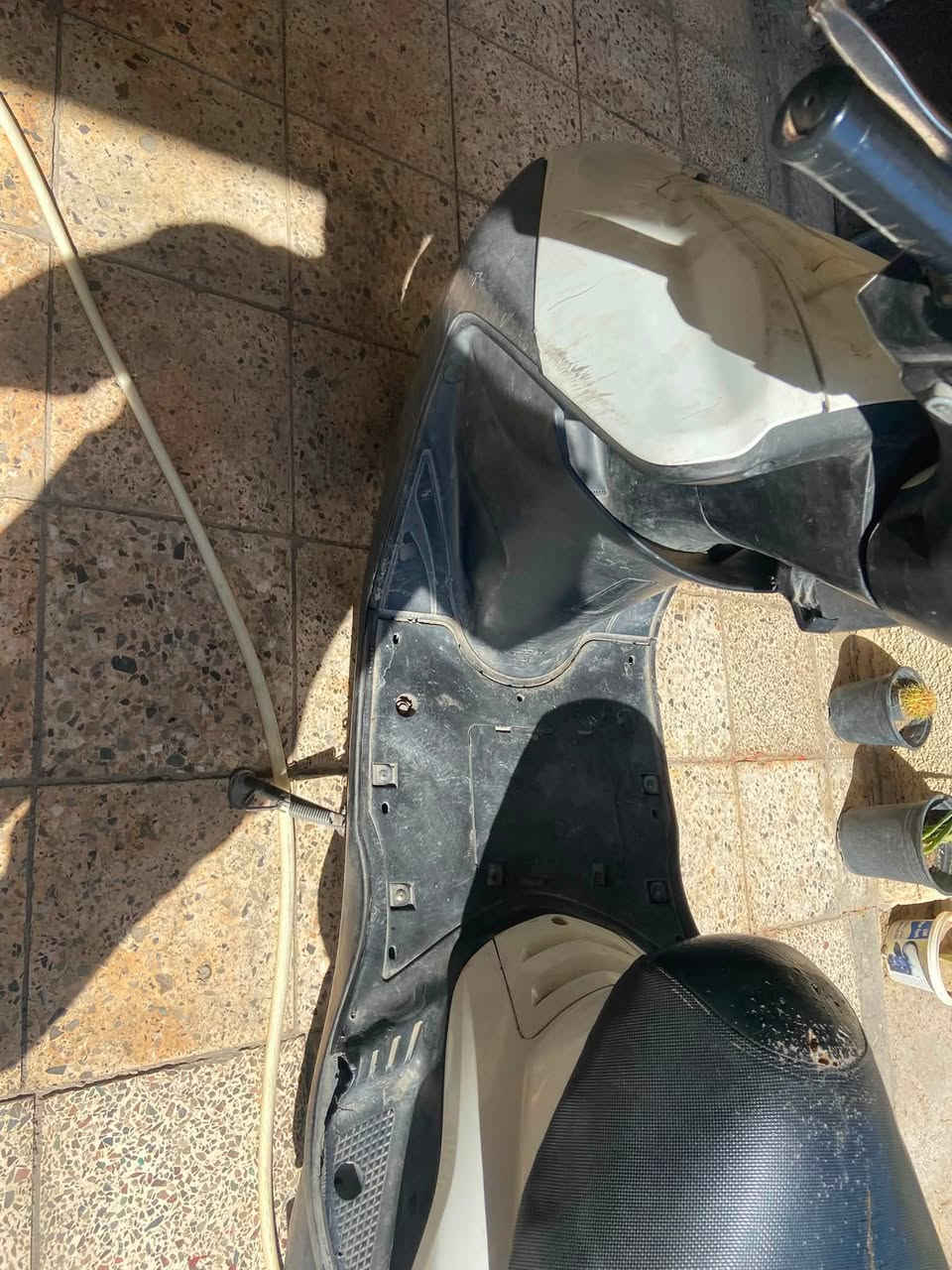 اكزز للبيع فقط دراجه نظيفه ومممفتوحه يرادله ترتيب ببيع فقط مكاني الدولعي السعر 750 وبيه مجال بسيط 
للاستفسار ***********

