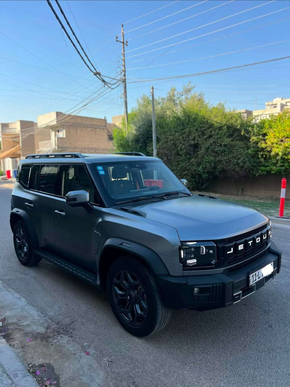 السلام عليكم
للبيع جيتور T2 لون رصاصي مات موديل 24 بأسمي

اغلى لون بلشركة هذا والسيارة اعلى مواصفات موجودة وماشية ٣٣ الف كيلو بس

- داخل زيتوني وحزام برتقالي
- بانوراما
- تبريد كشنات
- كاميرات 360
- تشغيل عن بعد 
- اوتو هولد
- مانع اصطدام
- ترحيب مقاعد
- وضعيات قيادة متعددة
وبعد هواية مواصفات بيهة
مكفولة كفالة عامة على وضع الشركة

السعر 35,500,000 دينار (٣٥ مليون وخمسمية ) وبيها مجال بسيط

للاستفسار : ***********
مكان السيارة بغداد - حي الاطباء او المنصور
