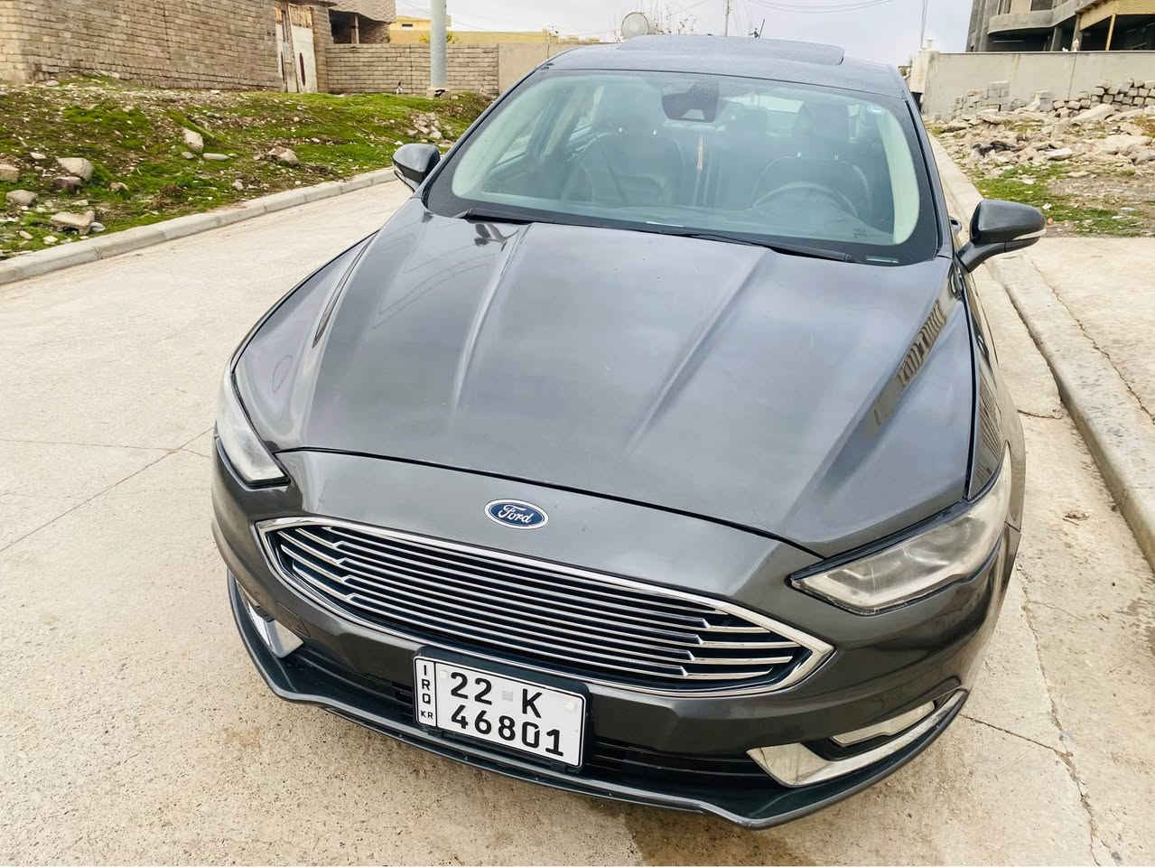 فورد فیوجن 2017 
فول مواسفات 
سلایت 
بصمه 
شاشە گەورە 
گیر ماوص 
کوشن جلد 
کوشن کارەب 
کوشن خسن 
کوشن هیتر 
تبرد مرکزی 
پیش و پشت کامیرە و حساس 
بریک بصمه 
رقم سنوی نوی 
سئ پارجه سبوغ بئ ژوەئ بئ ایرباگ 
مکینە 15 توربۆ کرانەوە بەشەرت
*********** أربيل, العراق
