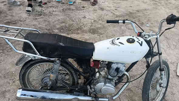 السلام عليكم نامه 3 احروح مديل 22 دراجه نضيفه بس كابريتر اطوف السعر 250 رقمي ***********
