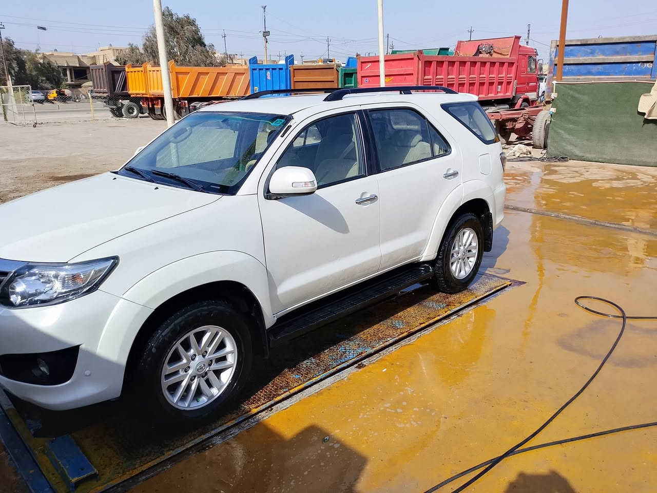 السلام عليكم 2012 رقم بغداد العنوان بغداد سياره حلوه وجديده***********
