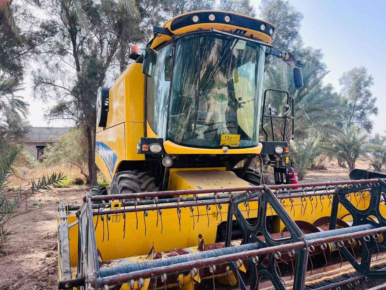 حاصده للبيع موديل ٢٠٢٢ اربعه بلم دبل ادرام فول مواصفات عاده ١٣٠٠ ساعه الشراي لاتصال عله الرقم *********** رقم اربيل
