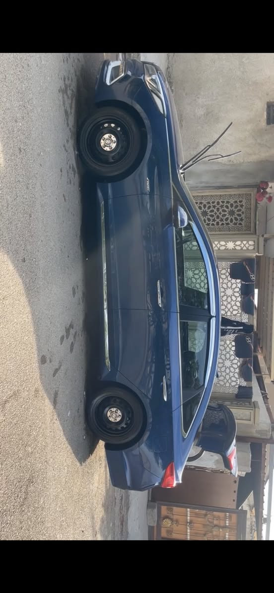 سوناتا 2017 محرك 2000 تيربو السيارة جاهزة جديدة تخم تاير صدر كلة جديد العنوان الزعفرانية السعر 127 وبيها مجال بدون دواخل ب اسمي السيارة ماشية 96 ميل ***********
