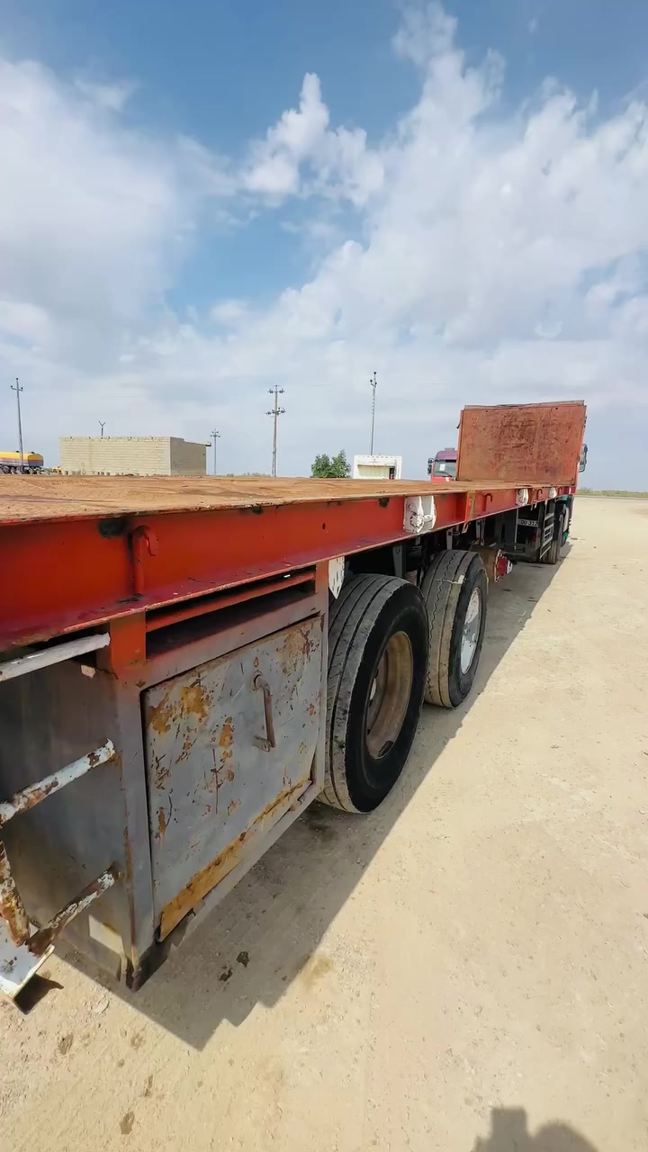 السلام عليكم عربانه مزوج 4 دنكير اثنين علاك  طول 12.50 عربانه حلوه وحماله بريك هوى جاهزه نقص فقط تايرات معروضه بسعر مناسب فقط شراي يتصل رجائا *********** حيدر
