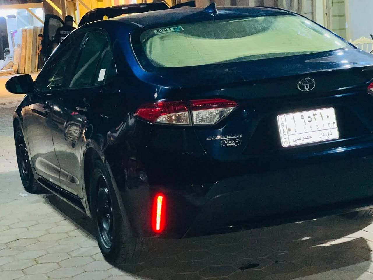كورلا 2021 امريكي le محرك 1800 نص فول سيارة نظيفة وجاهزه مابيها اي نقص رقم ذي قار معوقين حادثها بنيد فقط مكاني ذي قار 

السعر 120 قابل للتفاوض اتصال ***********

