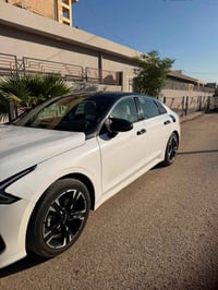 كيا K5 جي تي لاين • تيربو • ١١٢ ألف
