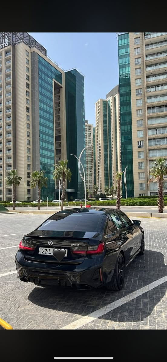 السلام عليكم
‏Bmw 2021 🇩🇪🇩🇪🇩🇪 330i
دبل كرسي كهرباء 
سيارة مواصفات لكجري 
محرك 4 سلندر توربو 

رقم اربيل  الجديد تحويل او وكالة بشرط 

🛑 سلايت 

🛑 بصمه تشغيل مع ابواب 

🛑 رادار امامي وخلفي وجانبي 

🛑 شاشه  ديجتل

ستيرن هيتر 

🛑 كشن جلد 

🛑 هاندبريك بصمه 

🛑 لد داخلي متعدد اللوان 

🛑 لايت لد led 
لايت ليزري متحرك ويا ستيرن 

وباقي مواصفات ال bmw المعروفه 
 
سيارة كت ام 
سياره جاهزه بدون اي مصرف
 مكينه كير بشرط بلادي
بجم محدث 2024
سعر 238 وبي مجال 
بيها شبر صبغ بل بنيد وجاملغ مبدل بلاد بدون صبغ باب سايق BDR +مكانين تعديل بدون دواخل بدون ايرباك سياره كلش جديد ومابيها اي نقص 

مكان السياره اربيل 

***********

