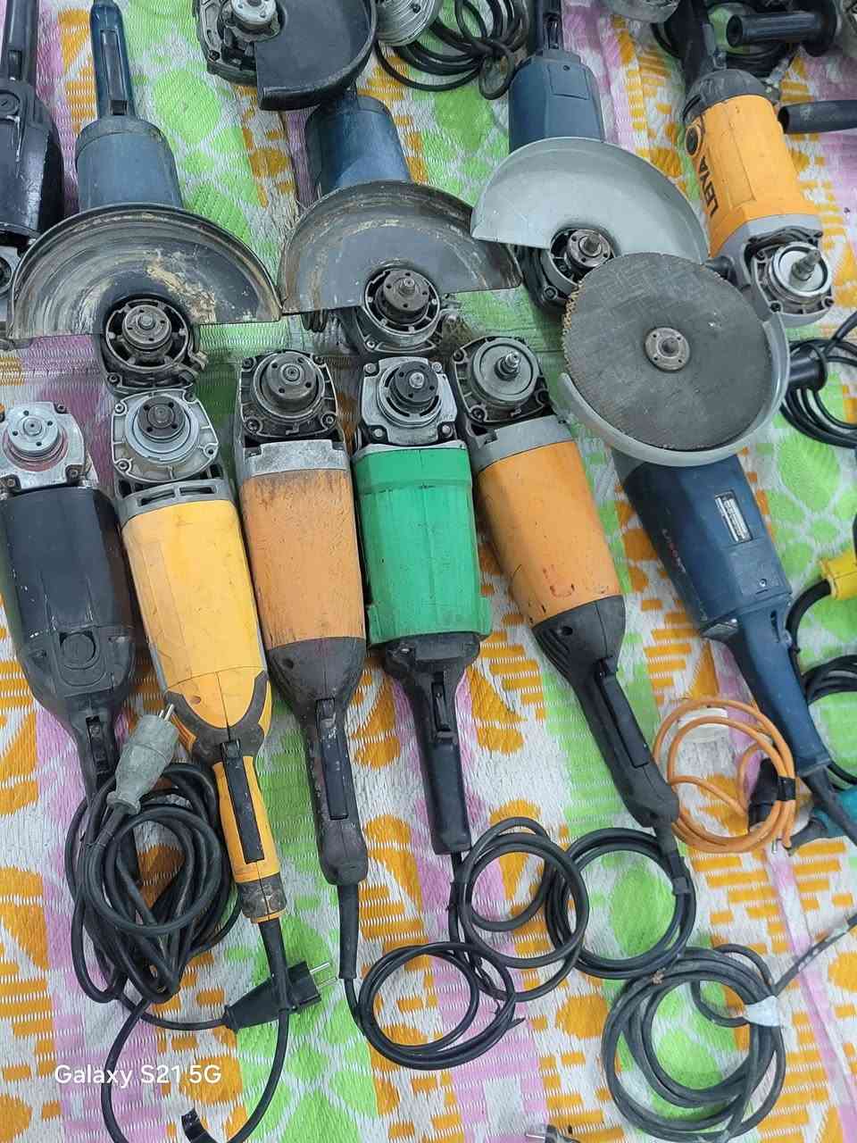 بضاعة متنوعة للبيع الشراي يراسلني او يتصل واتسب*********** توصيل موجود لكافة ت
