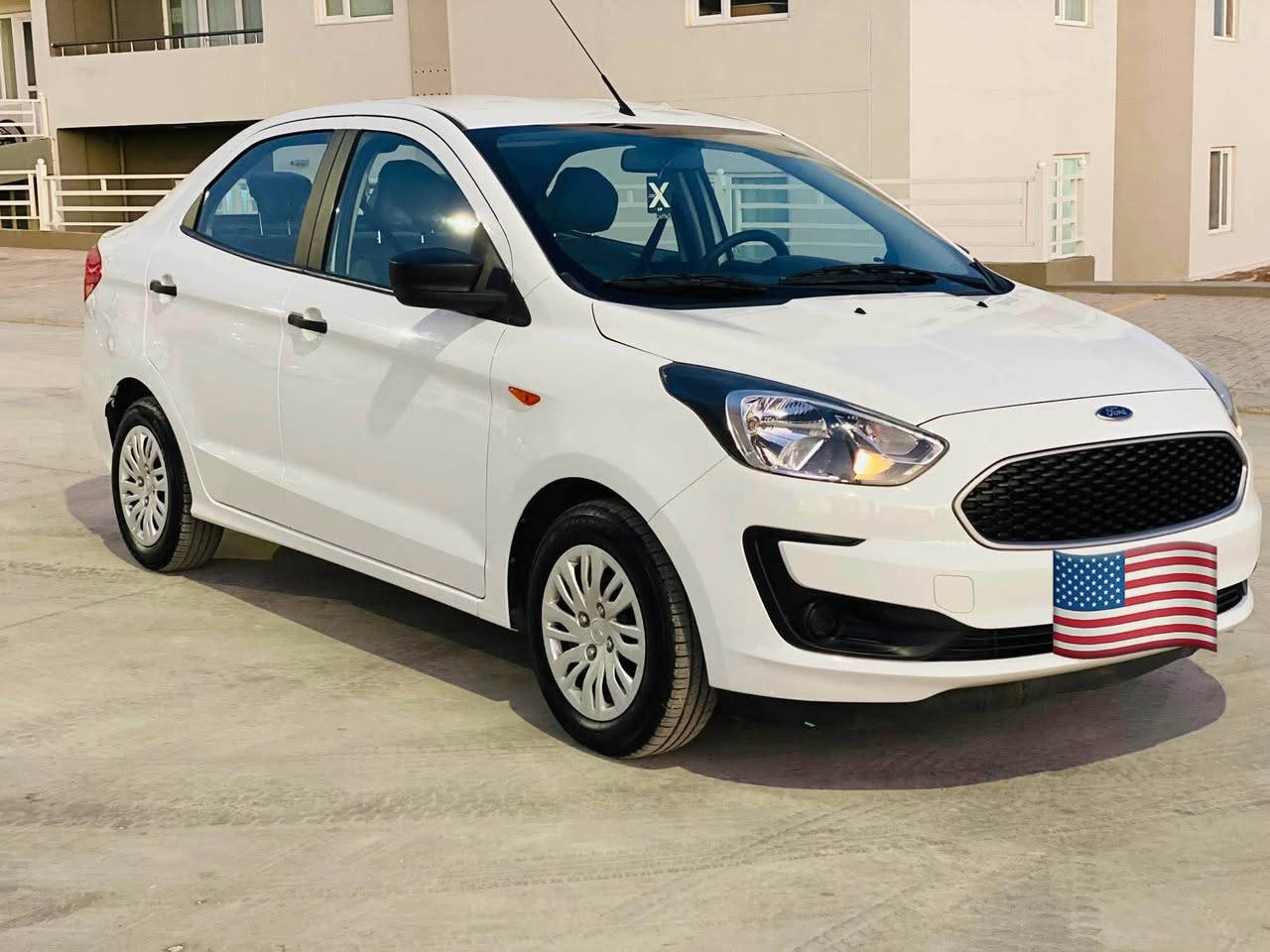 فۆرد فیگۆ 2019 سەنەوی تازە تا ٢٠٢٧
رەقەم و پلێتی تازە 
بێ سارد و بێ شوختە
گێرو مەکینە بەشەرت نەکراوەتەوە
پێشو دوا کەپسە بێ دەعم
دەرگاو چەمەلغی دوایسایەق پەمپ
بێ معجون و بێ لێدران لەسەر ساغی
تەبرید بەشەرت
مواصەفات /
تەلەفون و بلوتوس
دژەخلیسک و ABS
٥ کەلە کوشن و جام کارەبا
زۆر مواسەفاتی تر
نرخی ٨٧ گەلا و مەجالێکێ برایانە  
ژم/ *********** یان *********** السليمانية, العراق
