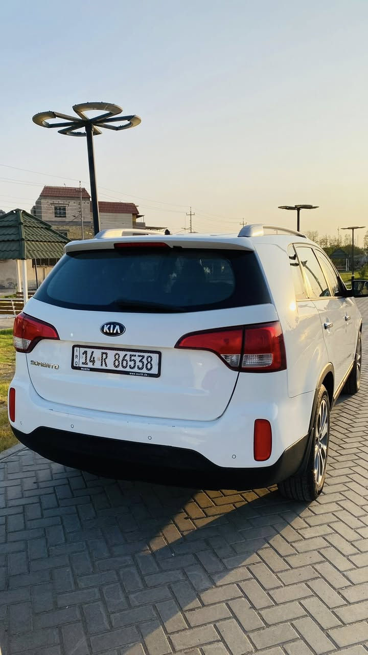 السلام عليكم
سورنتو موديل 2014 خليجي 7 راكب مكفوله بيه بارد علئ گد شبر باب عكس الصدر 
بأسمي السياره ماشيه 160 مكينه 4 سلندر 2400
السياره جديده وخير من الله 
العنوان البصره _المعقل 
السعر 155 وبيهه مجال بصيط 
الاستفسار 📞***********
