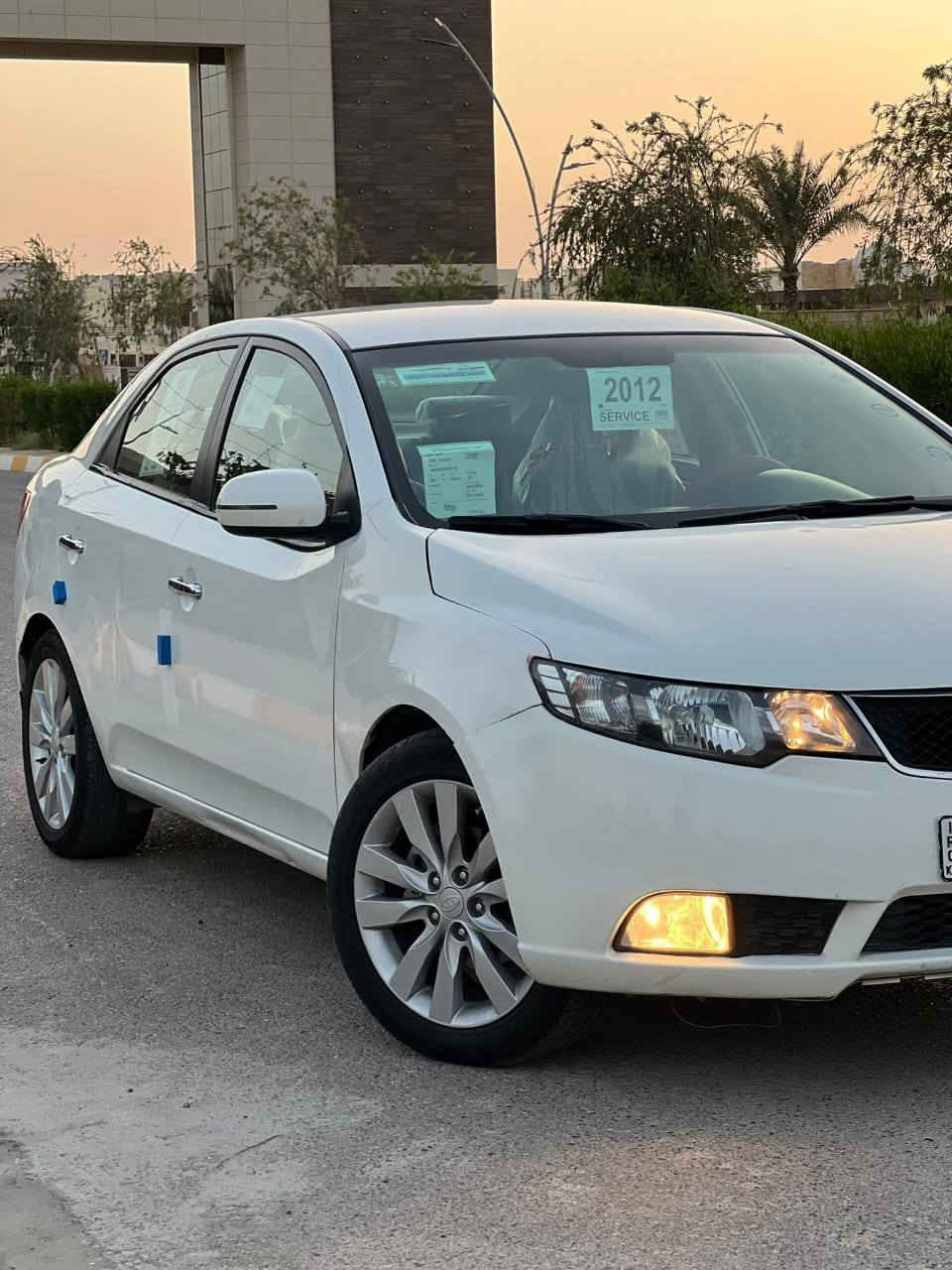 سيراتو 12 
الويل كب مبدل بويل عادي 
السونار مرفق 
السعر 93 وبي مجال قليل 
***********
