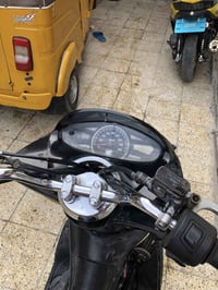 للبيع كوم حديد حمل وتروح غراضها موجوده السعر ٦٠٠ بغداد م الصدر الحبيبي...