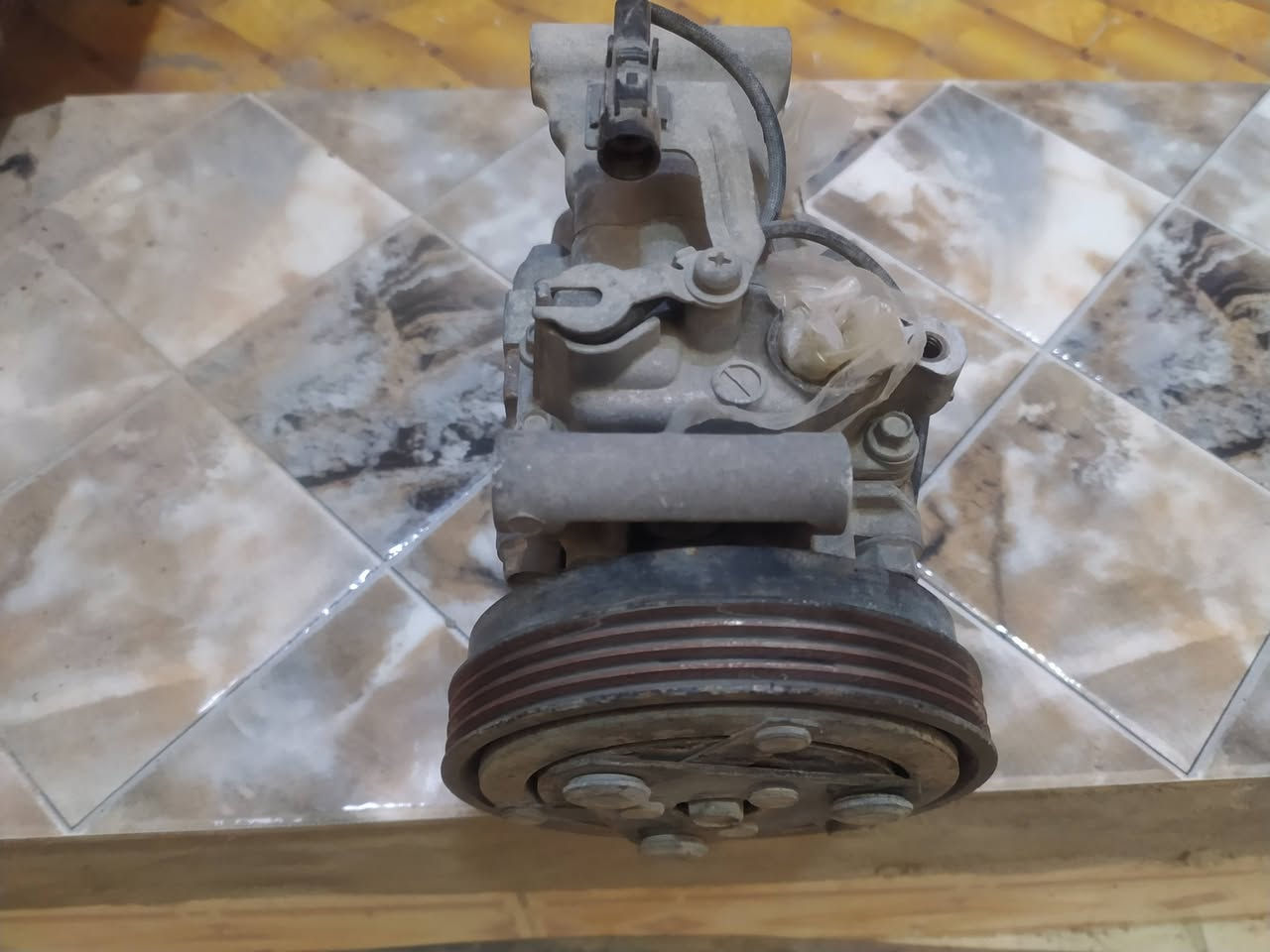 السلام عليكم
كمبريسرات عدد ٢ مع وجه كمبريسر سوزوكي SX4  اخوان للاستفسار الاتصال عالرقم *********** او واتساب بيهن بعض التفاصيل اتصل وانطيك تفصيل كامل عنهن عنواني كربلاء المقدسة
