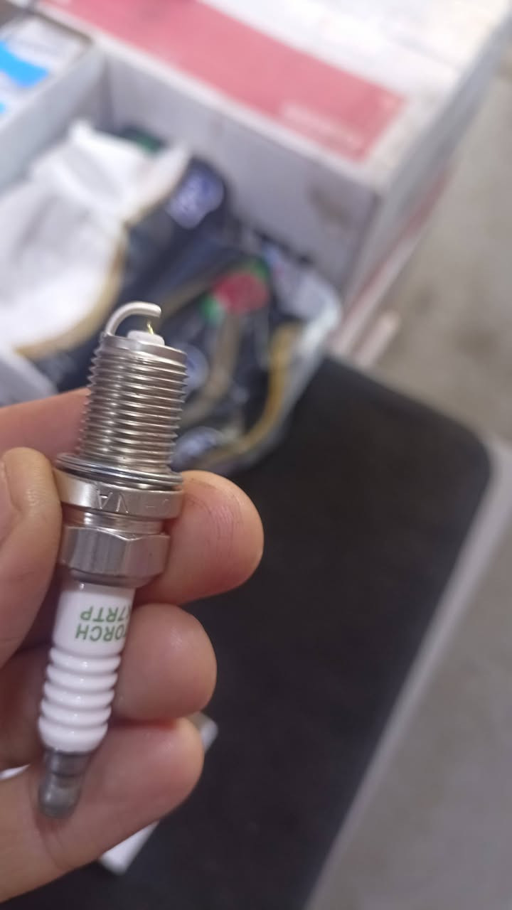 بولبرين امامي وخلفي 38الف أصلي. كلار حي صناعي واتساب توصيل موجود ***********
