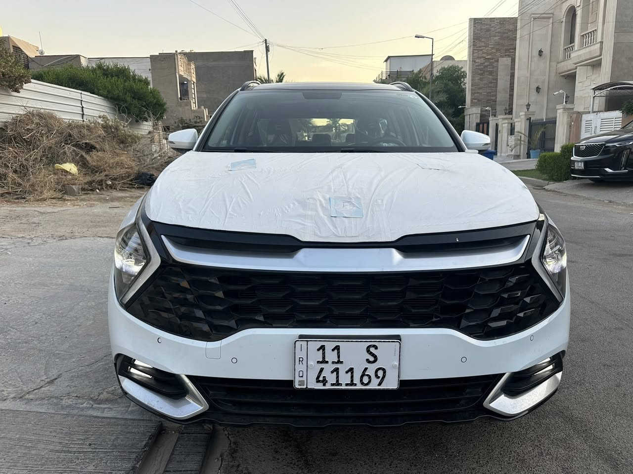 السلام عليكم سياره كيه سبورتج وارد خليجي موديل 2023ماشيه 18الف مواصفات فول محرك كير صدر تبريد تخم تاير مكفولة رقم بغداد بسمي تحويل مباشر العنوان بغداد الامين شارع نواب سعر 208$بيه مجال بصيط النتصال ***********
