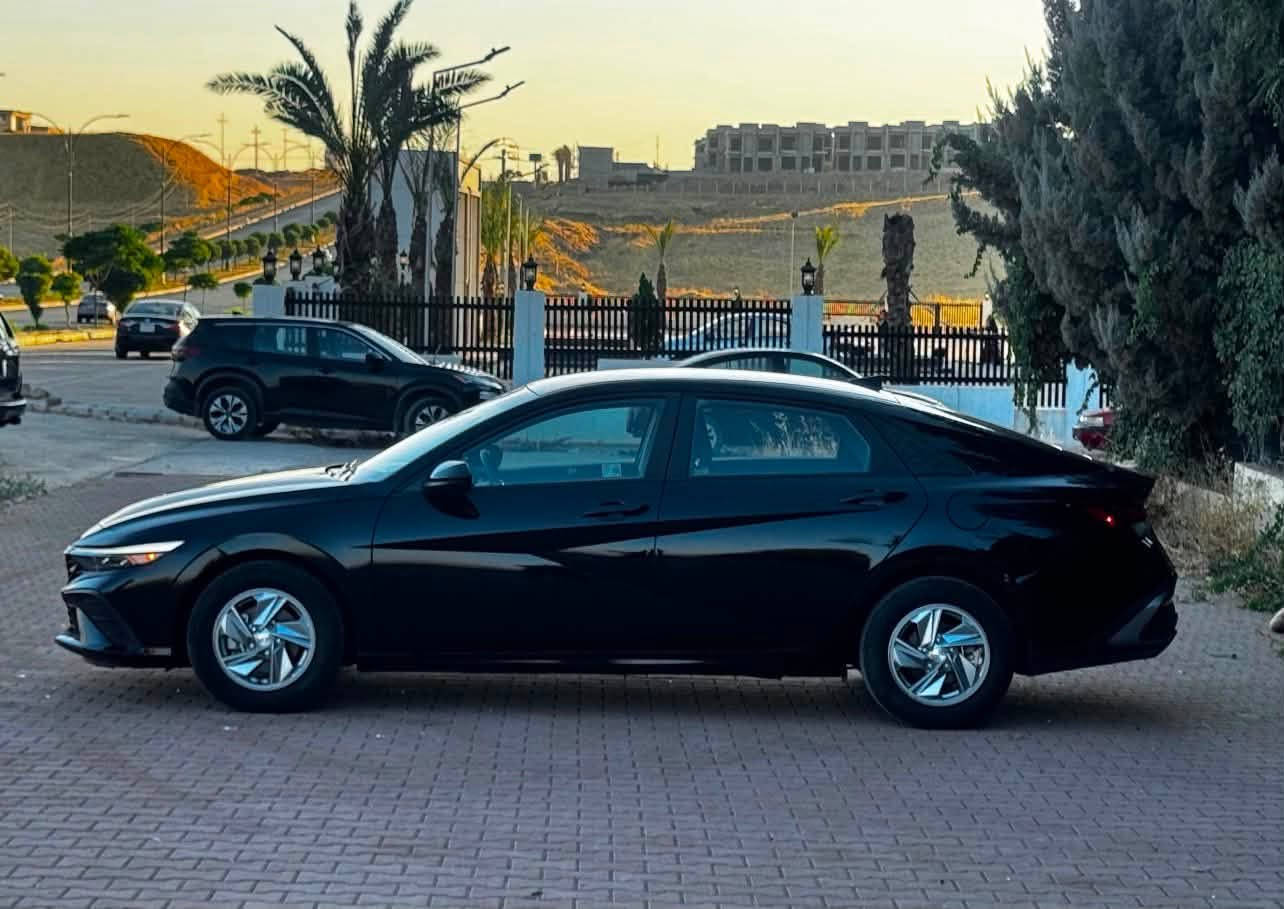 السلام عليكم
النترا موديل : 2024 
السعر : 134ومجال قليل 🔥
عداد المسافة : 41 الف ميل
حجم المحرك : 2.0   دوش

مواصفات
شاشة
كاميره
اوتو هولد : Auto Hold
اوتو ستارات : Auto Stard
اوتو ستارات : Auto Stop
رادار امامي (تحديد مسار)
رادار جانبي (نقاط عمياء)
رادار خلفي (التحذير من الاصطدام)
حساسات امامي
حساسات خلفي
نظام : Eco
نظام : Normal
نظام : Sport
تحكيم ستيرين
لايتات ليد وعدسة زينون
بكلايتات LED
صبغ :- بوند و جملغ صبغ بدون دواخل 
ارباك ستيرن مرجع بلادي  سياره بدون رقم يترقم شمالي  تكالف رقم 11 ورقه 
عنوان :- 📍عقرة 
رقم تلفون و واتساب ☎️
***********
