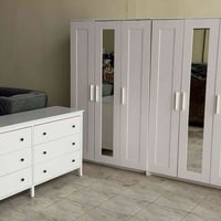 شارع 60 • 3 ابواب • 6 مجرات