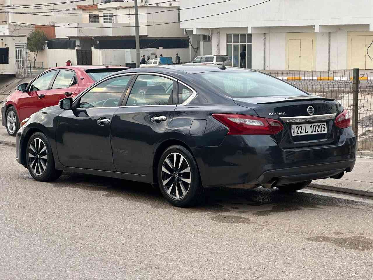 ئالتیما ٢٠١٨SLفول فول بەس سلایت نیە     سەیارەکە جاهیزە گیرو مەکینەو بەناو کردن بەشەرت رەقەموو سەنەوی تا٢٠٣٠نوییە بۆ زانیاری زیاتر *********** أربيل, العراق
