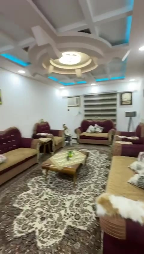 يتوفر شقق اللبيع ارضي وسط وثالث مخفضه ومطفي ومطلوب قصد الاستفسار عل رقم ***********
