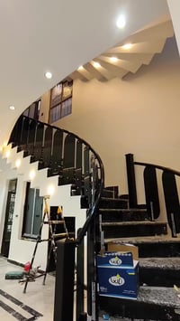 صبغ وديكور • ديوانيه • شبابيك بيبان